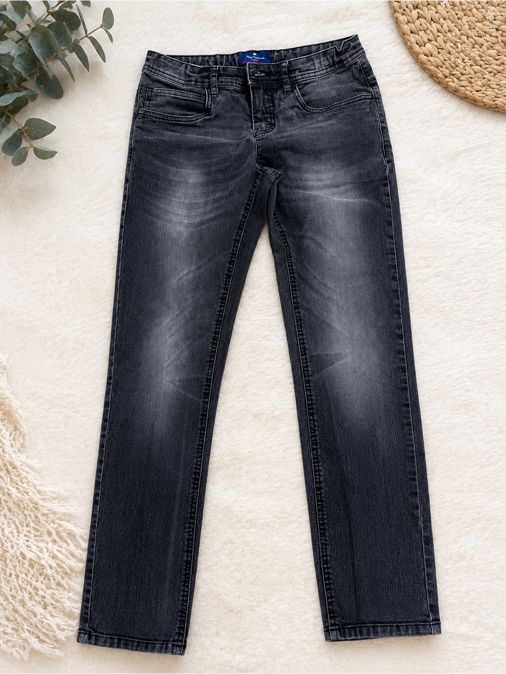 Kids Slim Straight Jeans in Washed Black